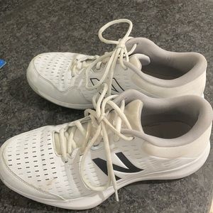 New balance Wide 10 Tennis shoes 🎾